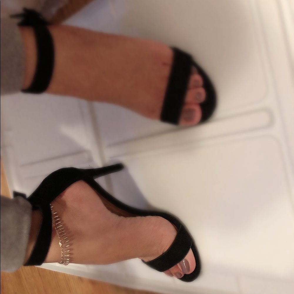 Fancy Black Heels 👠🖤